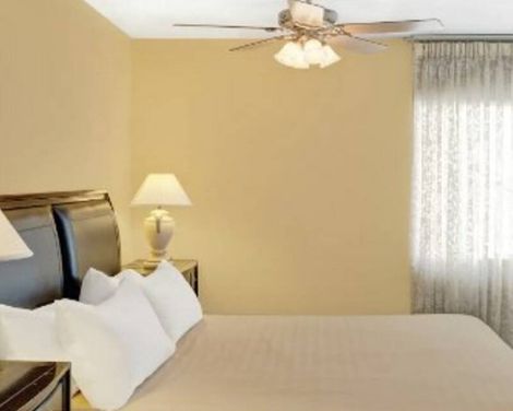 Travelsuites Inn-3