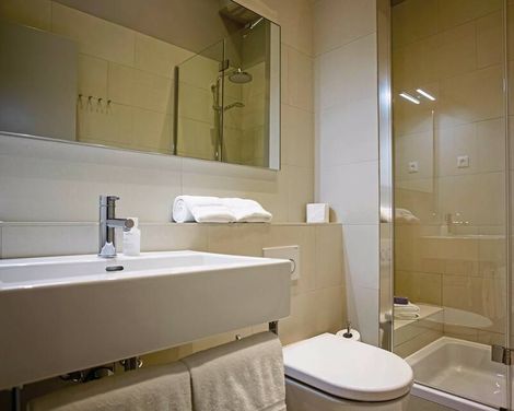 Hotel Osam – Adults only