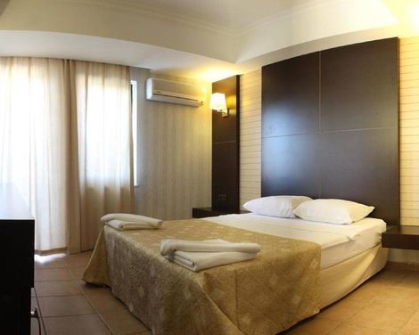 Club Munamar Beach Resort