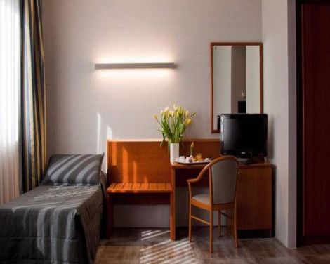 Hotel Zone