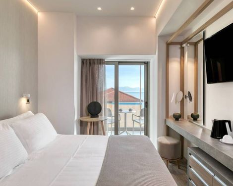 Las Hotel & Spa