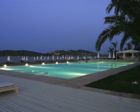 Plaza Resort Hotel