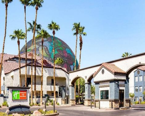 Holiday Inn Club Vacations At Desert Club Resort