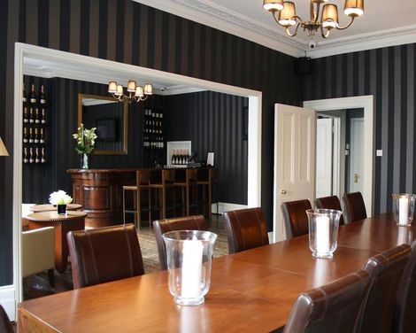 The Clerk & Well Pub & Rooms-2