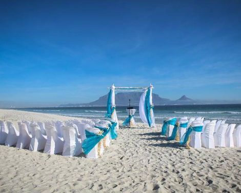 Dolphin Beach Hotel
