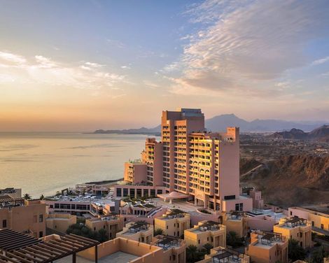 Fairmont Fujairah Beach Resort-1