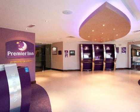 Premier Inn London Gatwick Airport Manor Royal