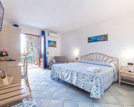 Punta Chiarito Resort
