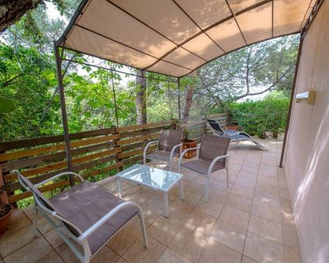 Private Hotel