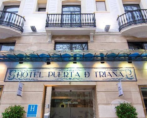 Petit Palace Puerta de Triana-1