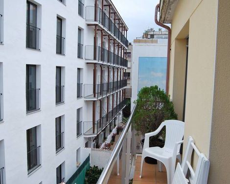 Neptuno Apartments