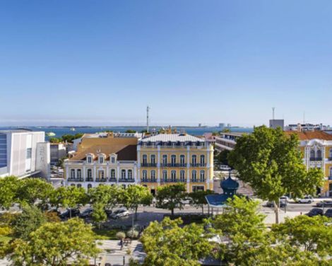 Luna Esperança Centro Hotel