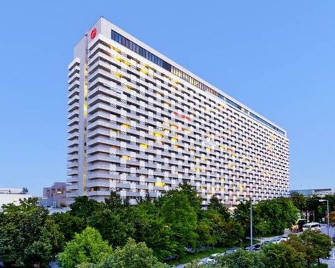 Four Points by Sheraton Munich Arabellapark-2