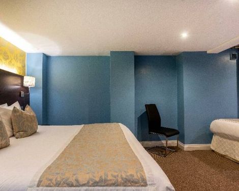 Hotel Shepherd Bush London-0