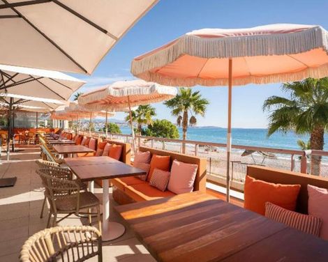 Mercure Villeneuve-Loubet Plage Hotel