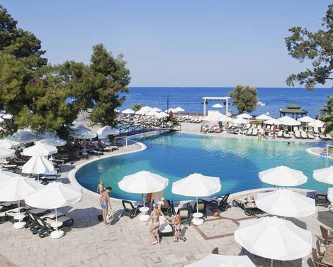Crystal Aura Beach Resort & Spa-3