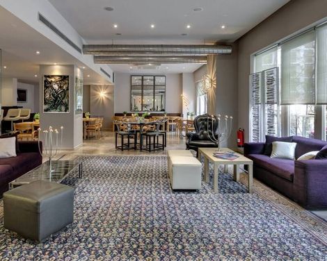 Polis Grand