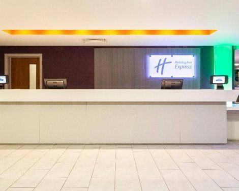 Holiday Inn Express Dunstable