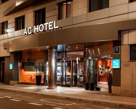 AC Hotel Leon San Antonio-3