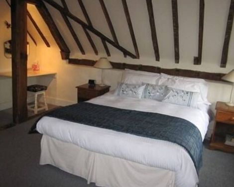 Falcon Inn-2