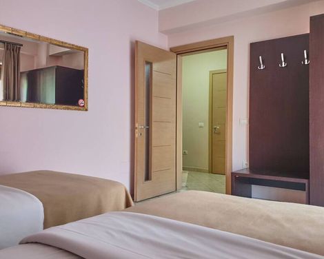 Hotel Nais Beach