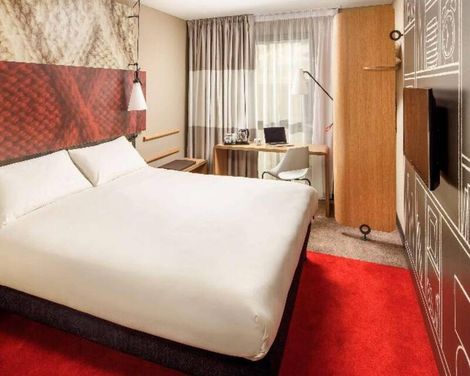 ibis London Docklands Canary Wharf Hotel