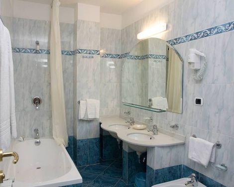 Sant Alphio Garden Hotel & Spa-3