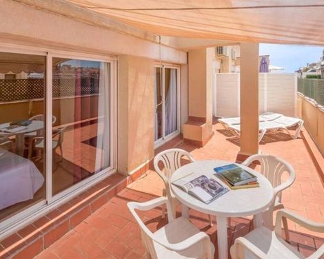 Aparthotel Bertran