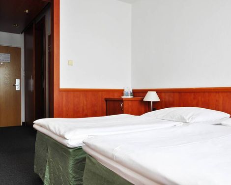Olympik Hotel Tristar-0