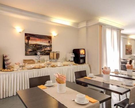 Hotel Alba Torre Maura