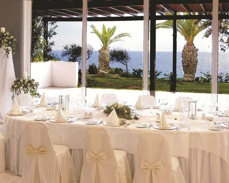 Grecian Sands Hotel