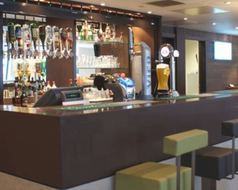 Holiday Inn Express Stratford-3