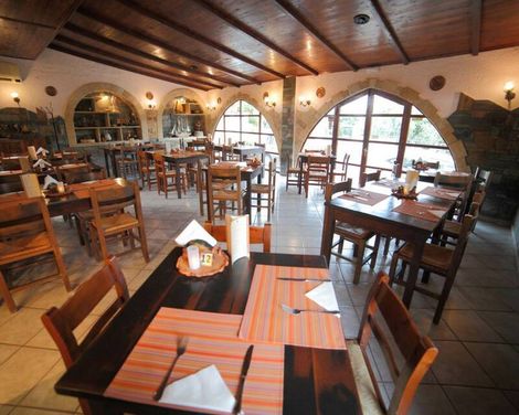 Erato Hotel