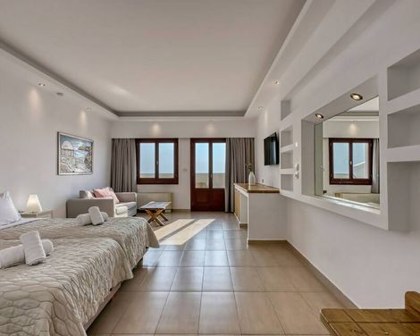 Splendour Hotel & Suites