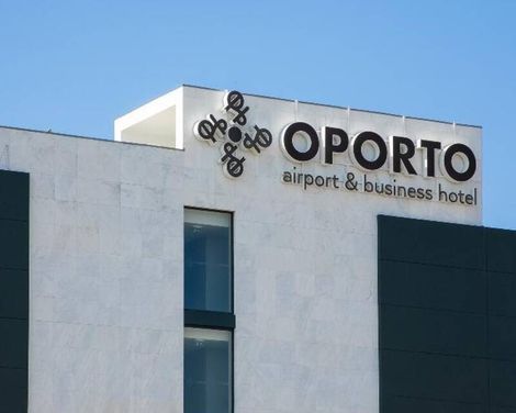 Oporto Airport & Business Hotel