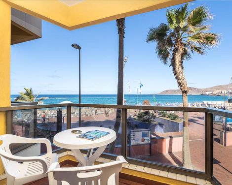 Apartamentos Colon Playa