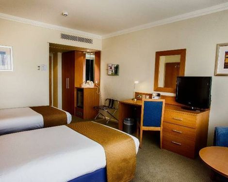 Holiday Inn London-Heathrow M4, Jct. 4-3