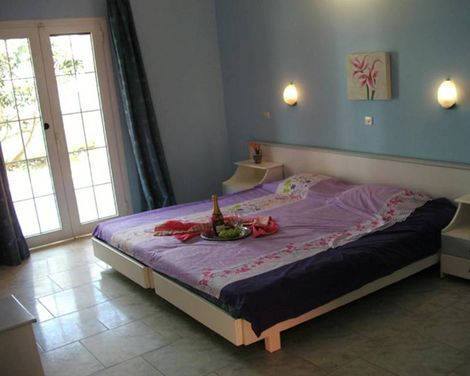 Luisa Hotel