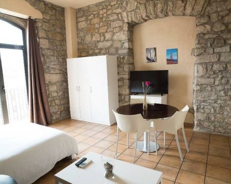 Urbi Manresa Apartments-0