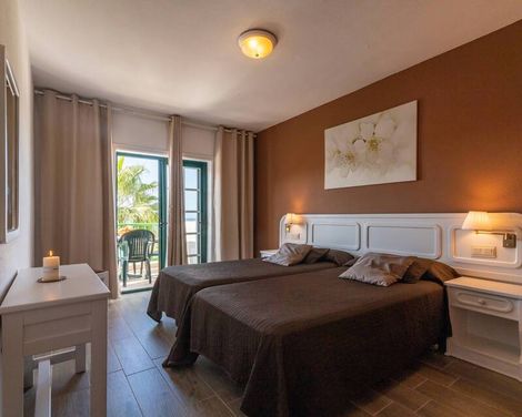 Aparthotel Neptuno Costadeje