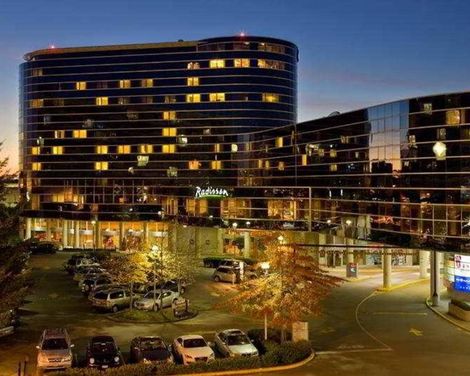 Radisson Hotel Vancouver Airport-1