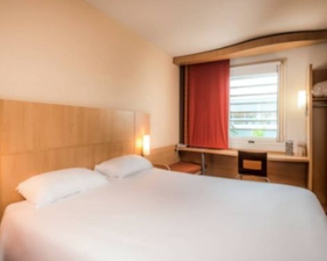 Hôtel ibis Cannes Mandelieu-0