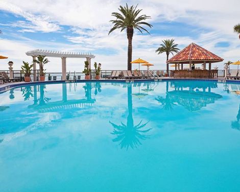 Holiday Inn Hotel & Suites Clearwater Beach-1