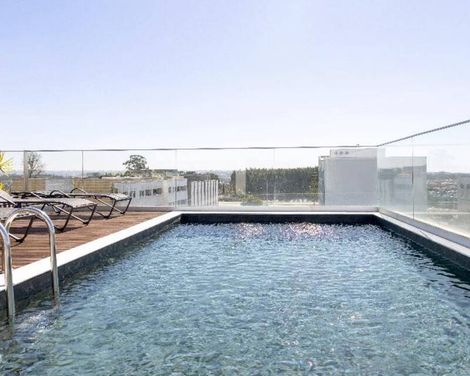 Oporto Airport & Business Hotel