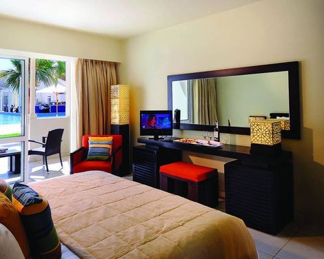 Reef Oasis Beach Resort