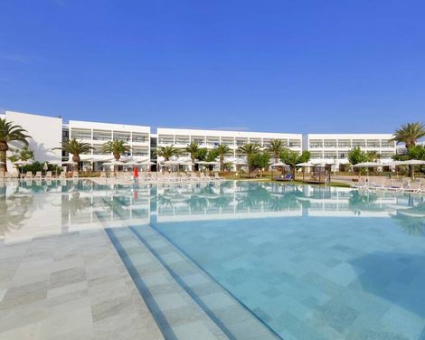 Grand Palladium Select Palace Ibiza inkl. Mietwagen