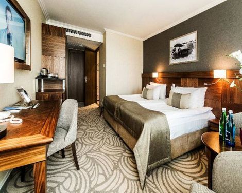 Airport Hotel Okecie-3