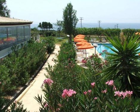 Irinna Hotel