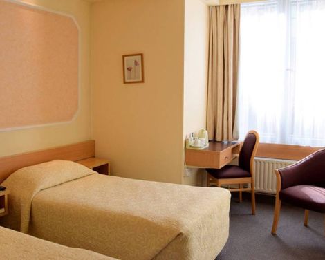 Lancaster Hall Hotel