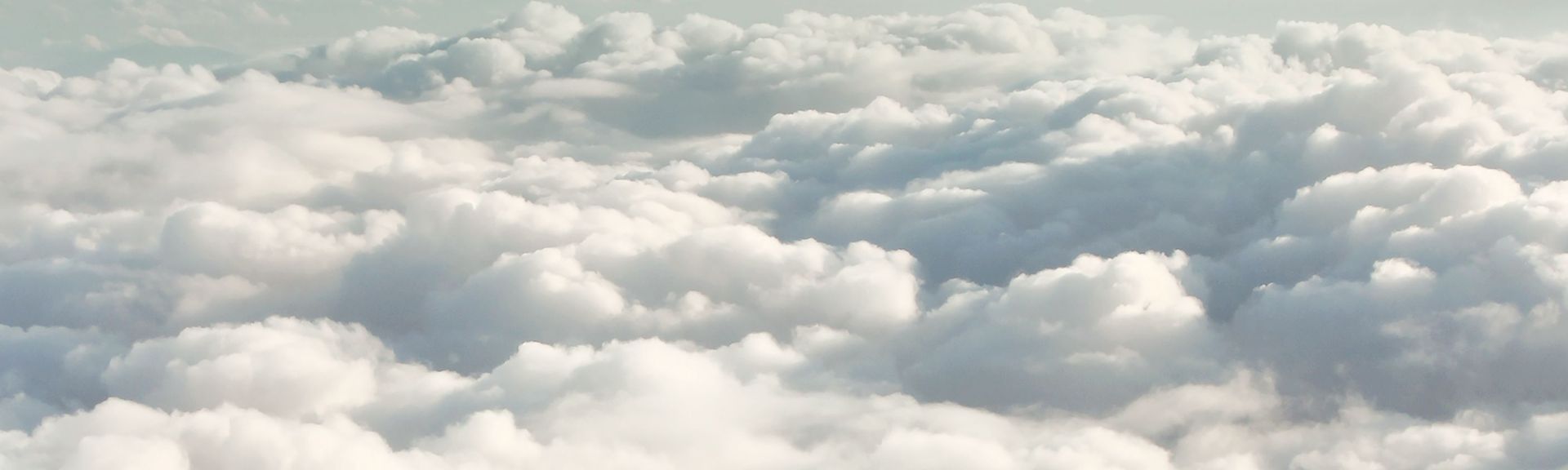 Blick auf ein Wolkenbett